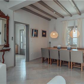 4 bedroom villa with pool, Paros, sleeps 8